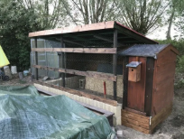 Meerschweinchenstall auf dem Schmeddershof